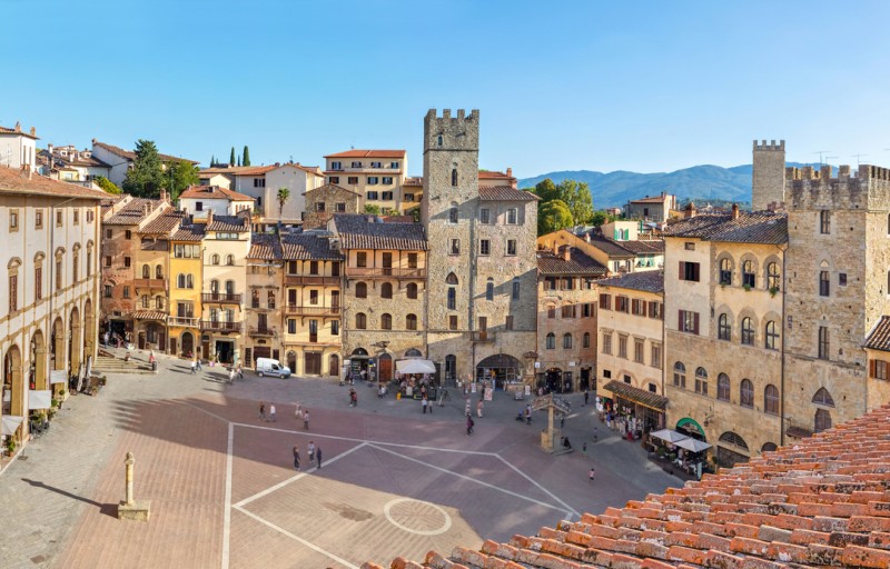 Arezzo: città del Natale e notte dei colori