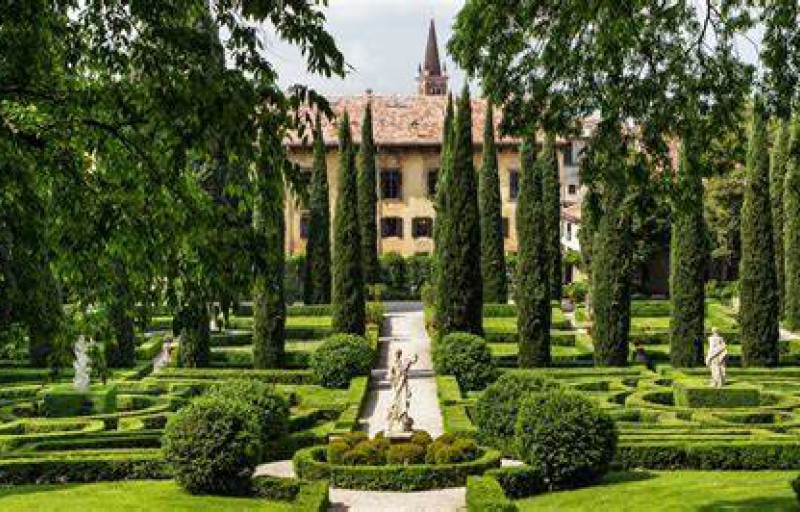 Veneto delle meraviglie: Verona, Lazise, Castello di Roncade